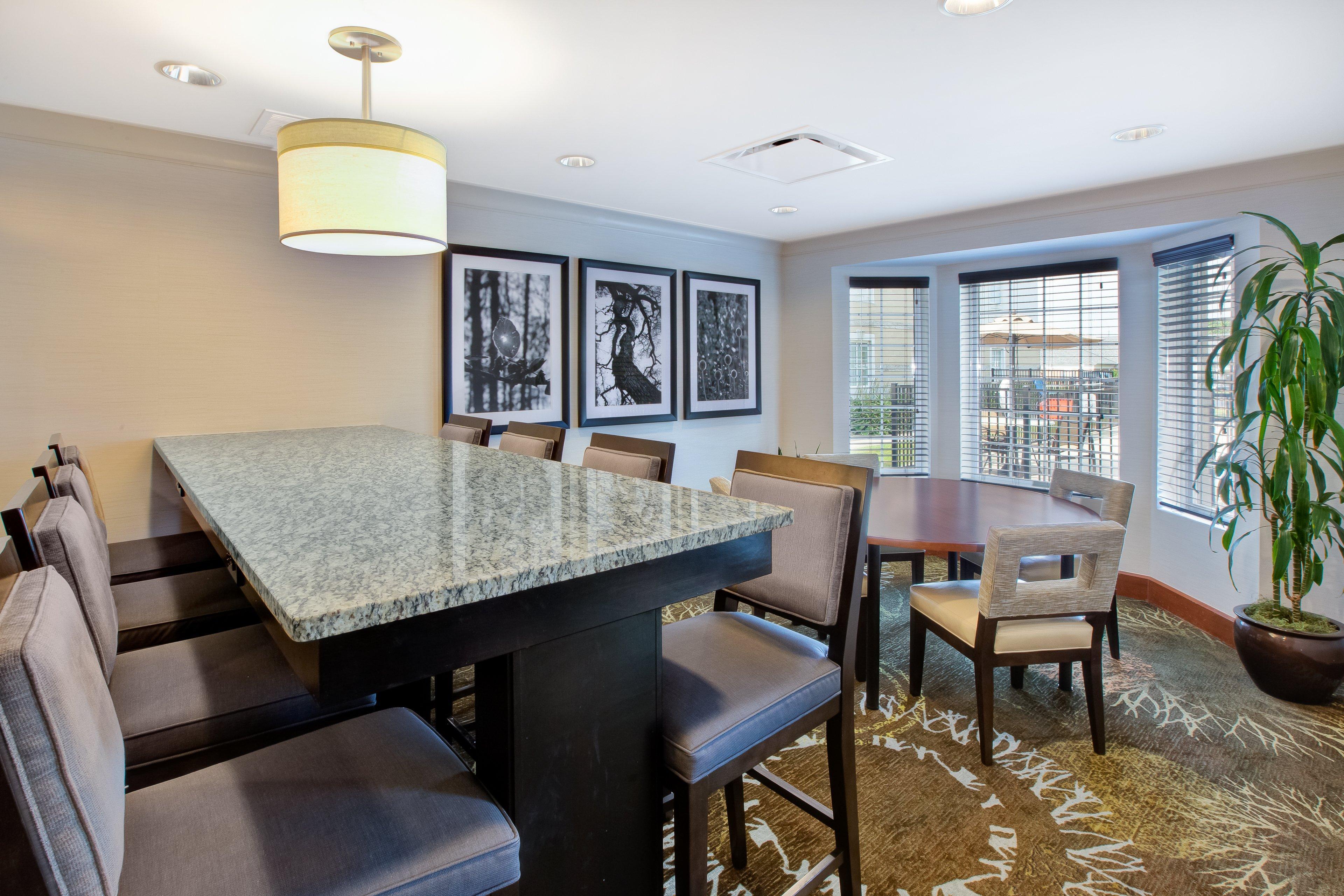 Staybridge Suites Cleveland Mayfield Heights Beachwood By Ihg Eksteriør billede