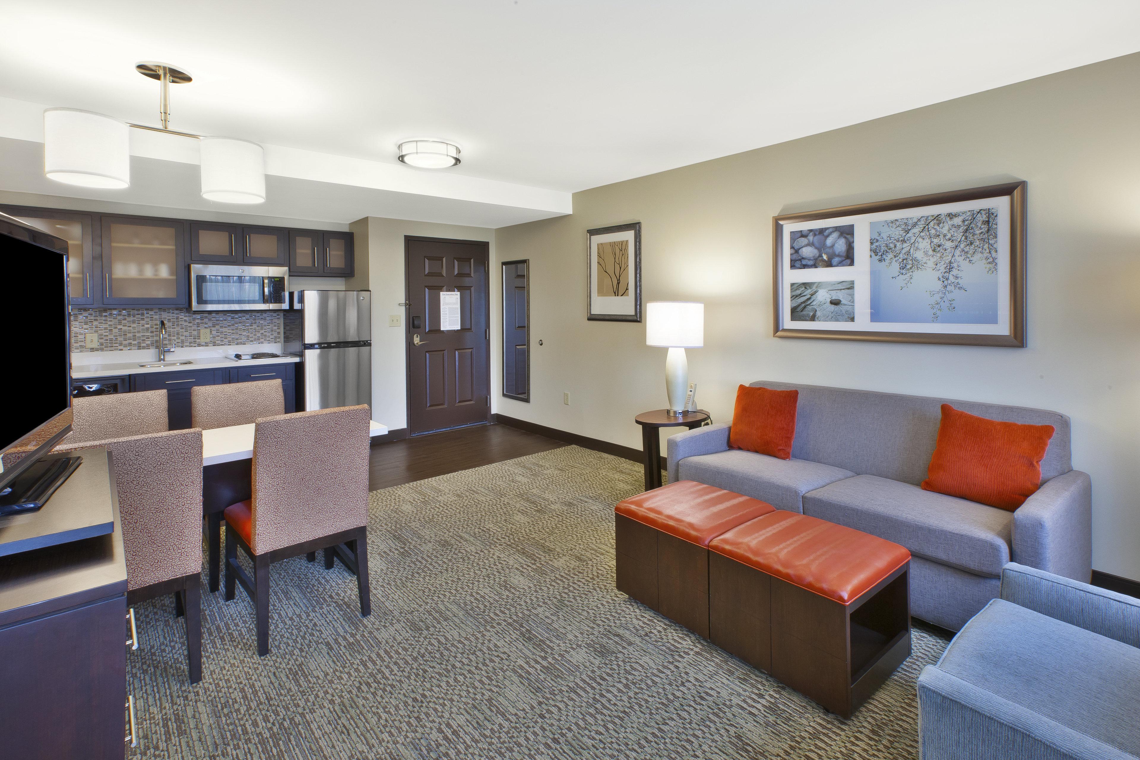 Staybridge Suites Cleveland Mayfield Heights Beachwood By Ihg Eksteriør billede