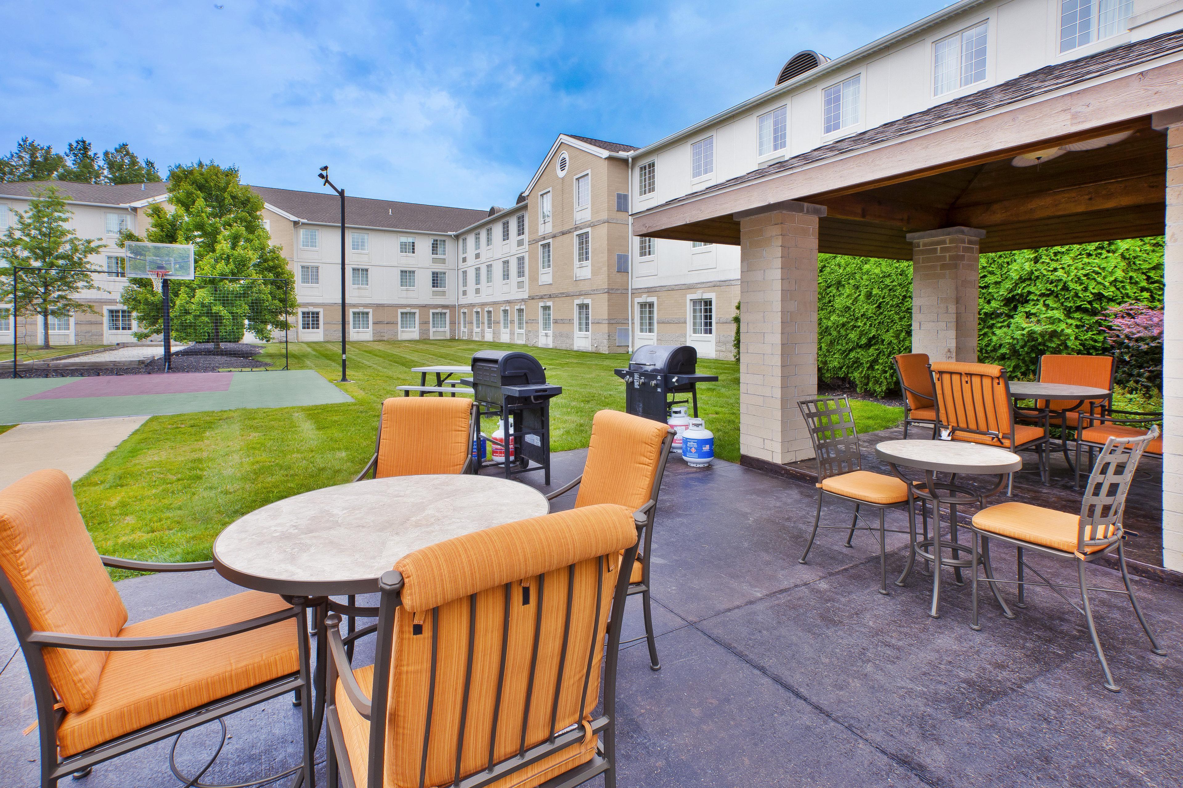 Staybridge Suites Cleveland Mayfield Heights Beachwood By Ihg Eksteriør billede