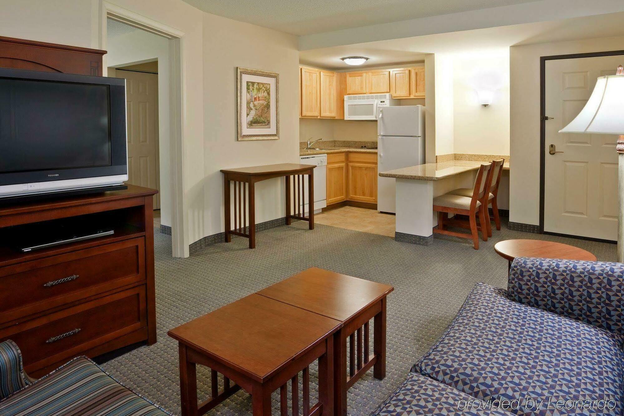 Staybridge Suites Cleveland Mayfield Heights Beachwood By Ihg Eksteriør billede